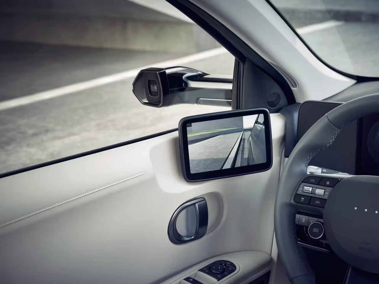 Digitala sidobackspeglar i Hyundai IONIQ 5, utrustning varierar