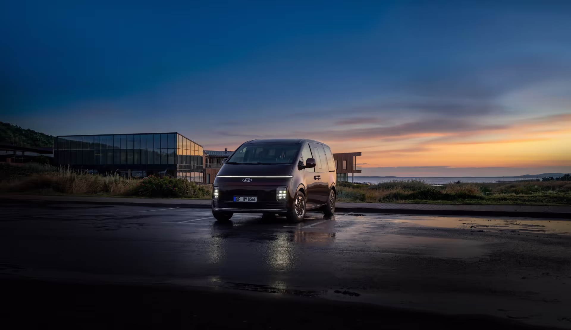 Hyundai STARIA Electric