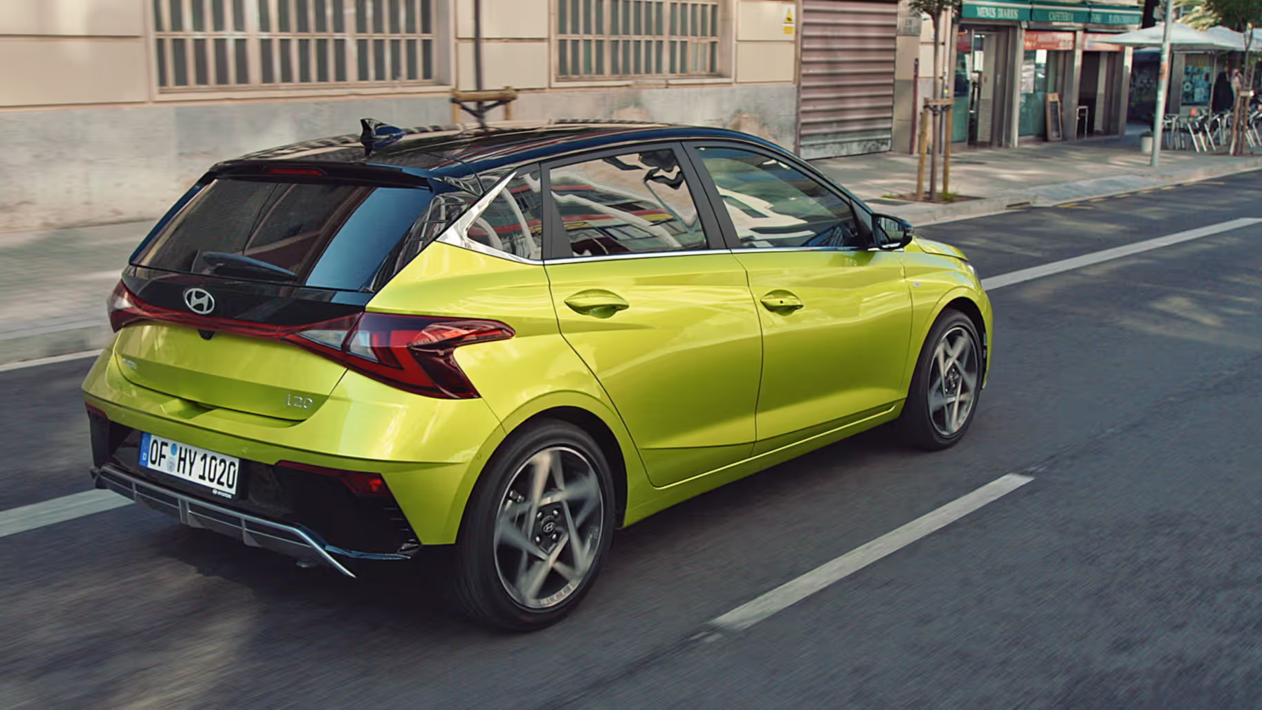 Hyundai i20 bakifrån