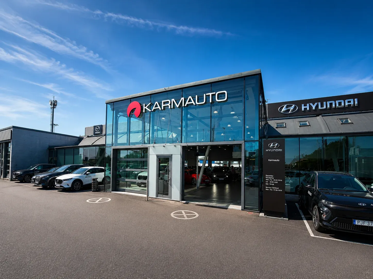 Karmauto anläggning utifrån